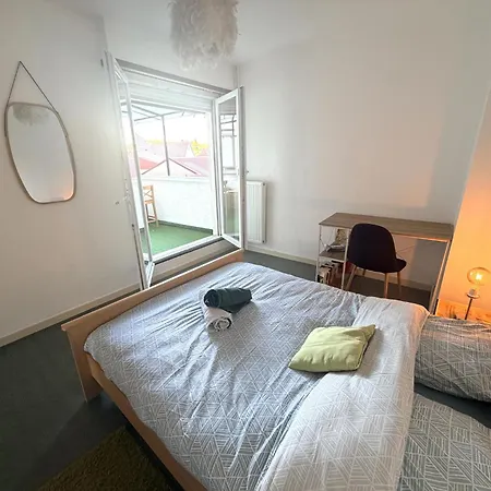 Le Suspendu Holiday home *